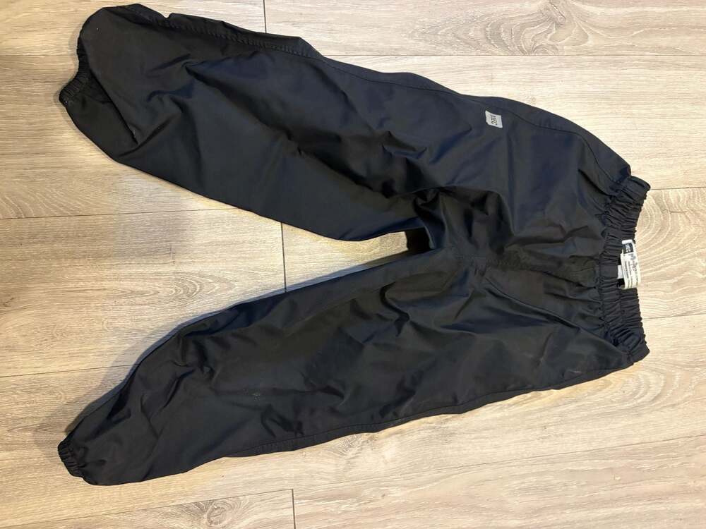 MEC Child Rain Pants Black Size 5
